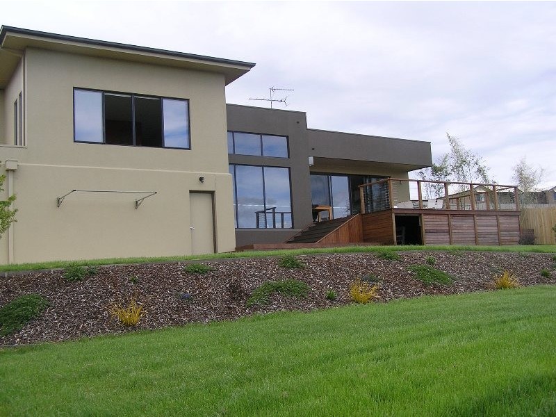 11 Benjamin Street, Neerim South VIC 3831