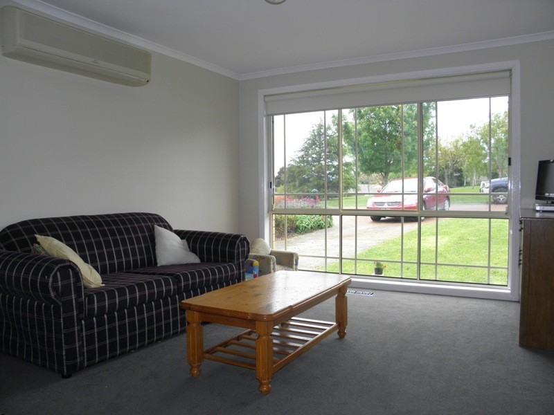 11 Flaxmill Close, Drouin VIC 3818
