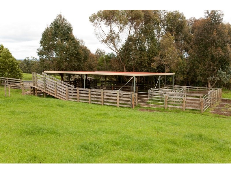 380 Dollarburn Road, Warragul VIC 3820