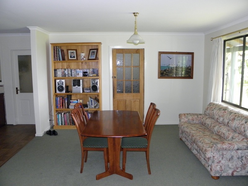 11 Powelltown Road, Neerim Junction VIC 3821