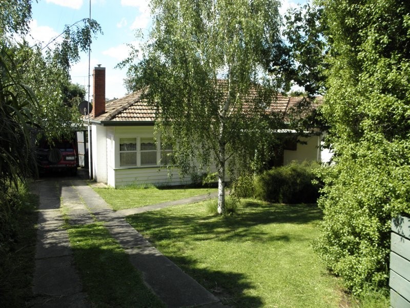 85 Clifford Street, Warragul VIC 3820