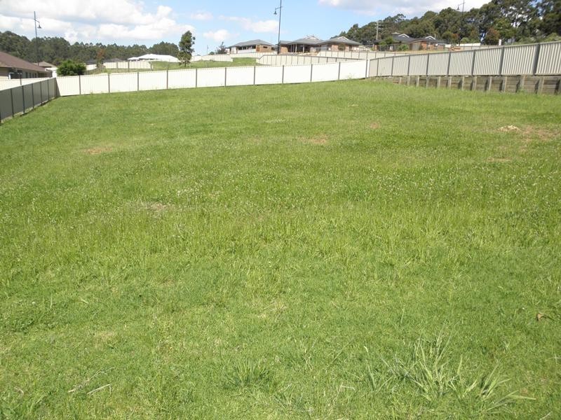 Lot 14,  Lakeside Court, Drouin VIC 3818