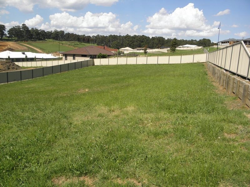 Lot 14,  Lakeside Court, Drouin VIC 3818