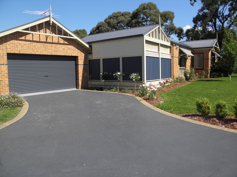 1/13 Wood Street, Drouin VIC 3818
