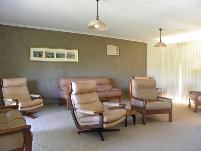 32 Neerim Street, Drouin VIC 3818
