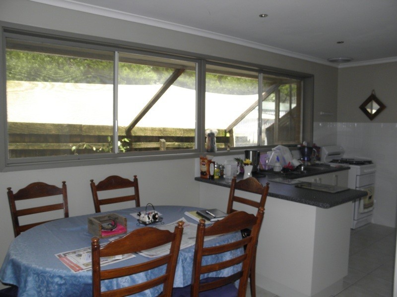 2 Colin Street, Drouin VIC 3818
