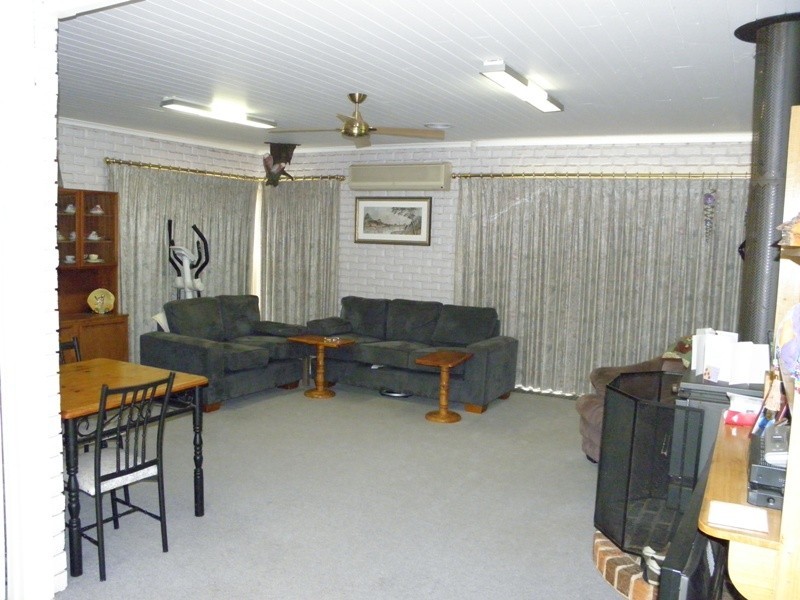 94 Rulemount Road, Warragul VIC 3820