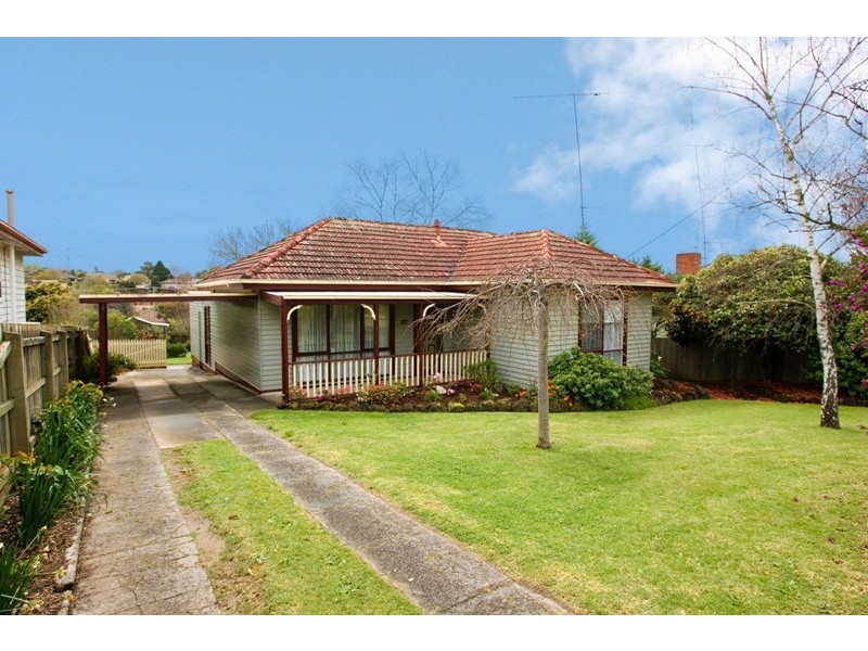 77 Clifford Street, Warragul VIC 3820