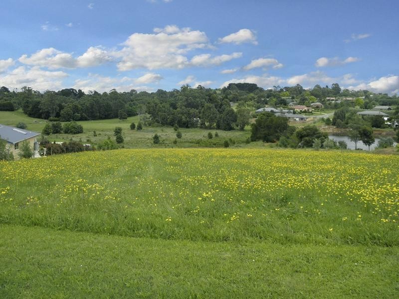 32 Fernery Boulevard, Warragul VIC 3820