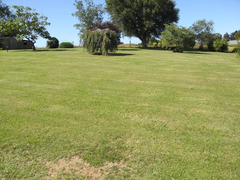 2 Greenland Drive, Drouin VIC 3818