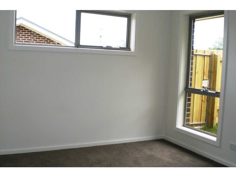 1/8 Mouritz Street, Warragul VIC 3820