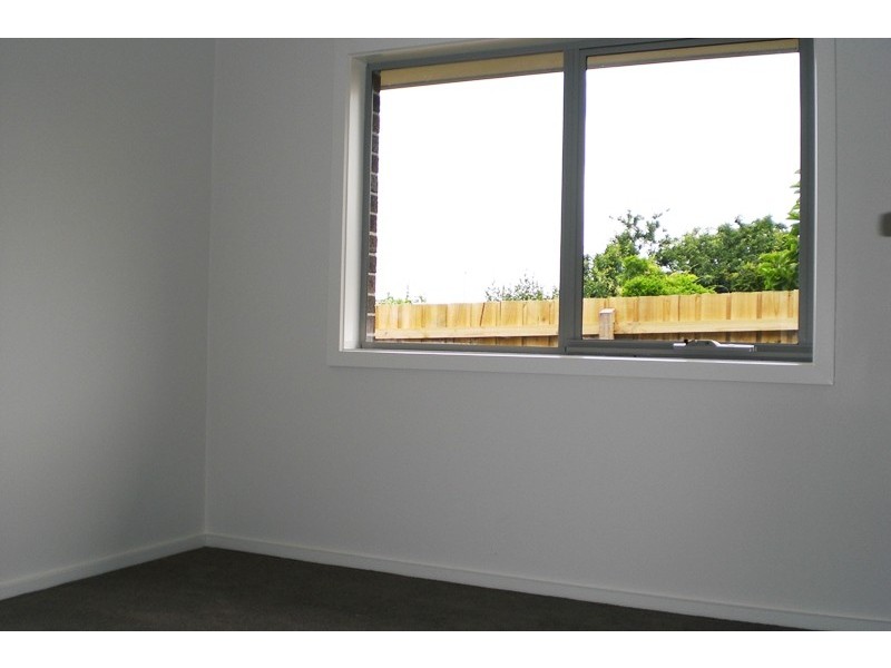2/8 Mouritz Street, Warragul VIC 3820