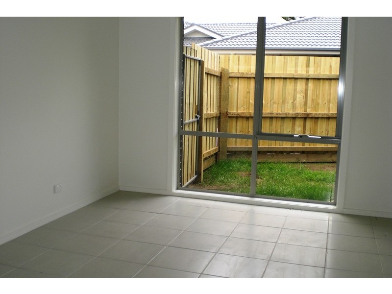 2/8 Mouritz Street, Warragul VIC 3820