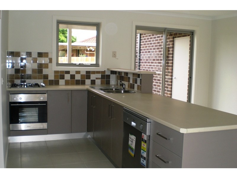 4/8 Mouritz Street, Warragul VIC 3820