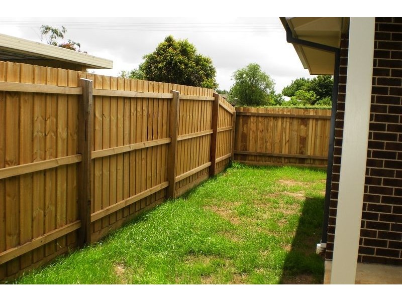 4/8 Mouritz Street, Warragul VIC 3820