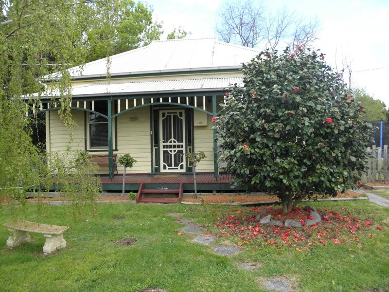 14 Bennett Street, Longwarry VIC 3816