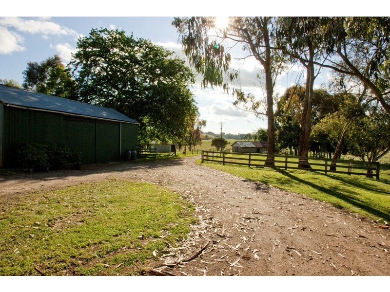 37 Blackwood Park Road, Warragul South VIC 3821