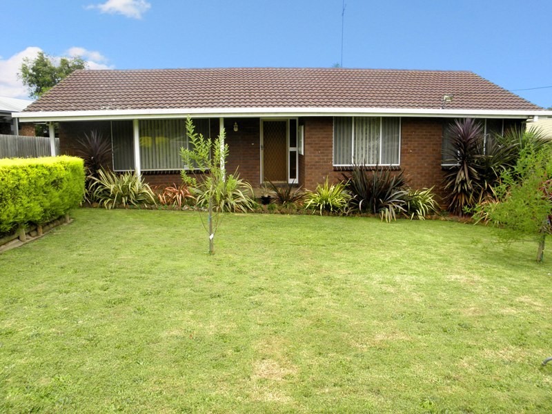 11 McClure Street, Drouin VIC 3818