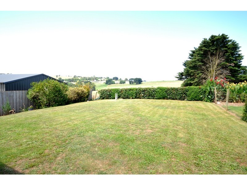 17 Bell Park Close, Warragul VIC 3820