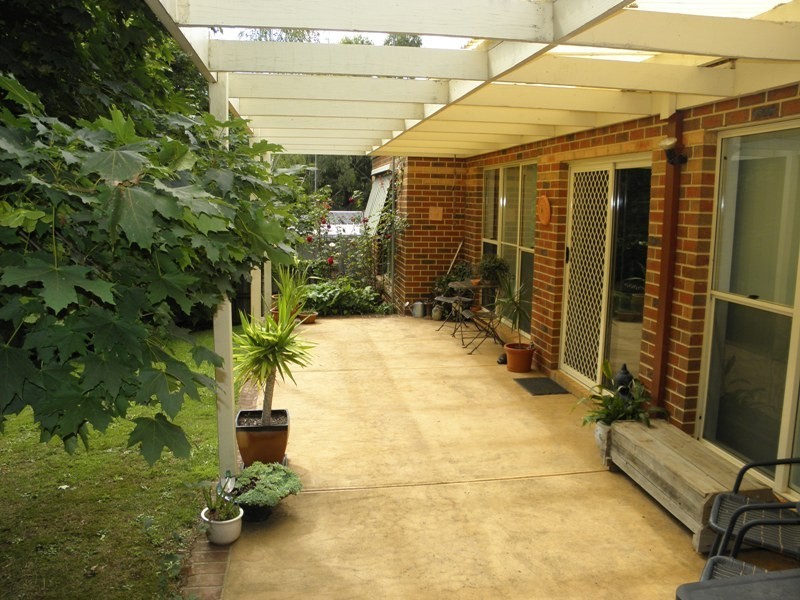 39B Waratah Drive, Warragul VIC 3820