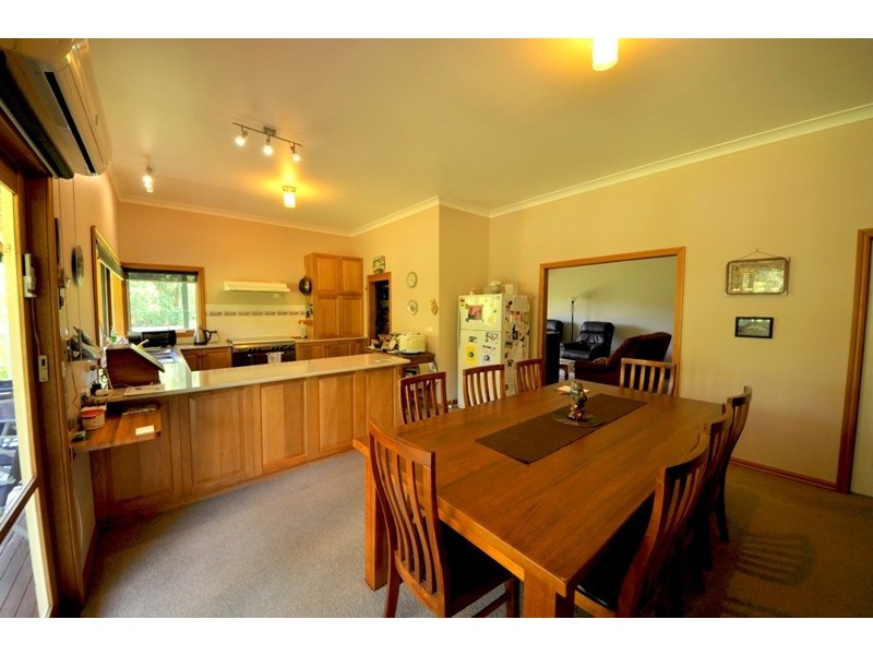 43 Nangara Road, Jindivick VIC 3818