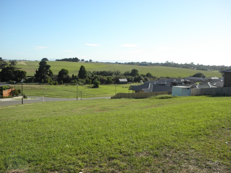 59 Grange Crescent, Warragul VIC 3820