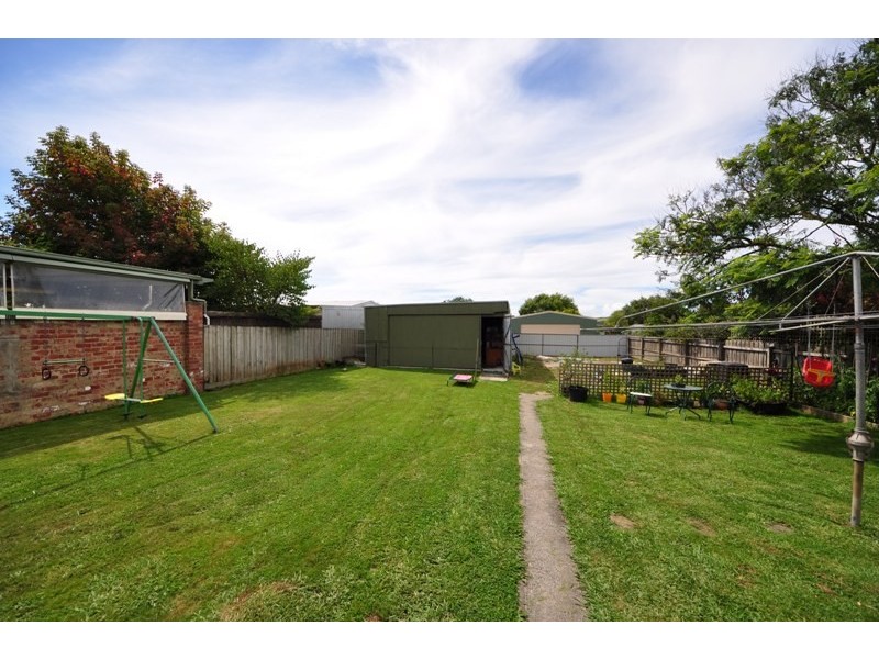 20 Peace Avenue, Warragul VIC 3820