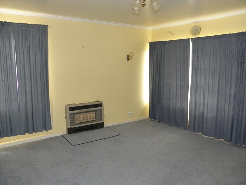 62 Burton Street, Warragul VIC 3820