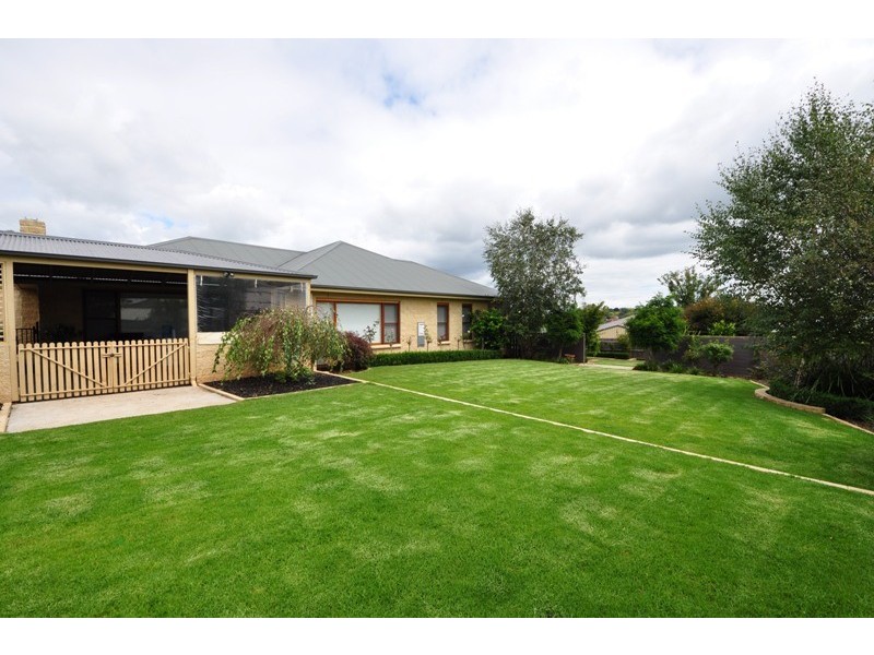 4 Gwinear Court, Warragul VIC 3820