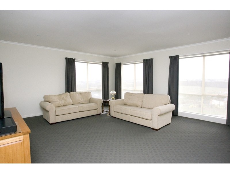 25 Shirley Road, Neerim South VIC 3831