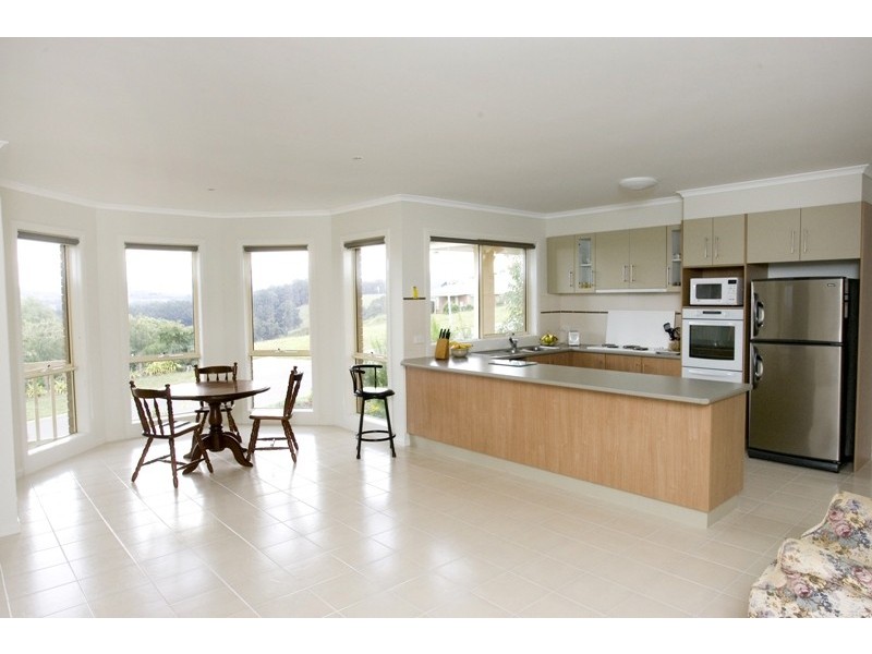 25 Shirley Road, Neerim South VIC 3831