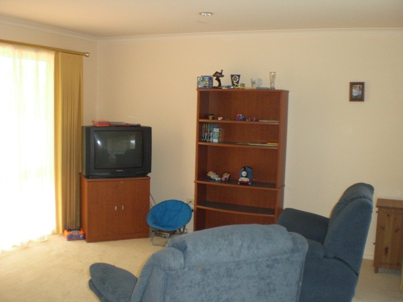 9 Myrtle Crescent, Warragul VIC 3820