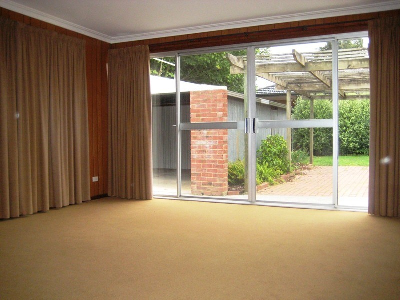 13 Banksia Street, Warragul VIC 3820