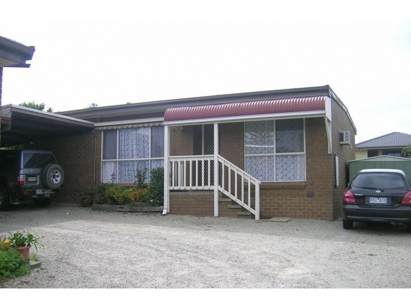 2/6 Main Neerim Road, Drouin VIC 3818