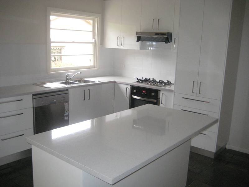 5 Davey Street, Warragul VIC 3820