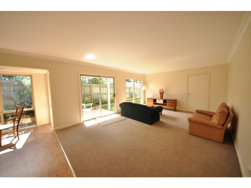 3 Owen Stanley Lane, Warragul VIC 3820