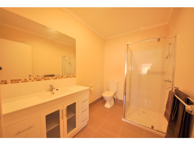 3 Owen Stanley Lane, Warragul VIC 3820
