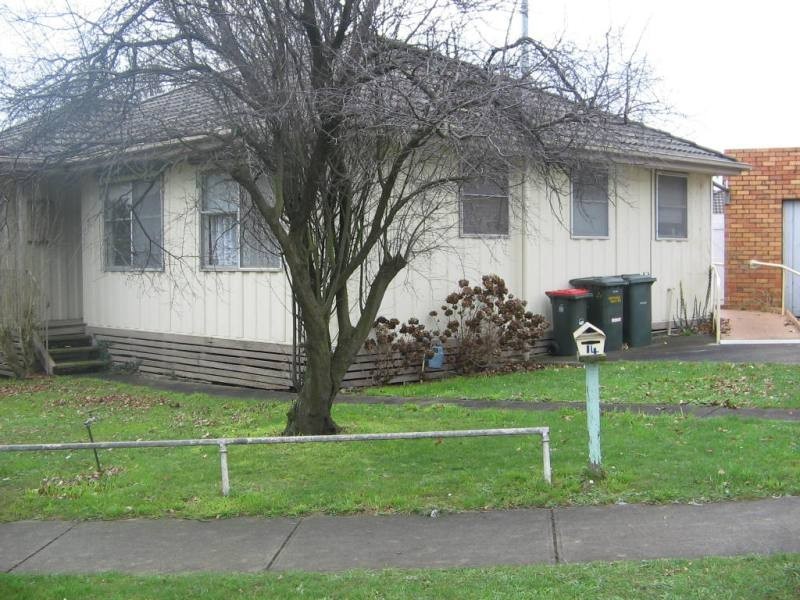 14 Steward Street, Warragul VIC 3820