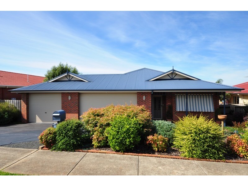 3 Cypress Court, Drouin VIC 3818