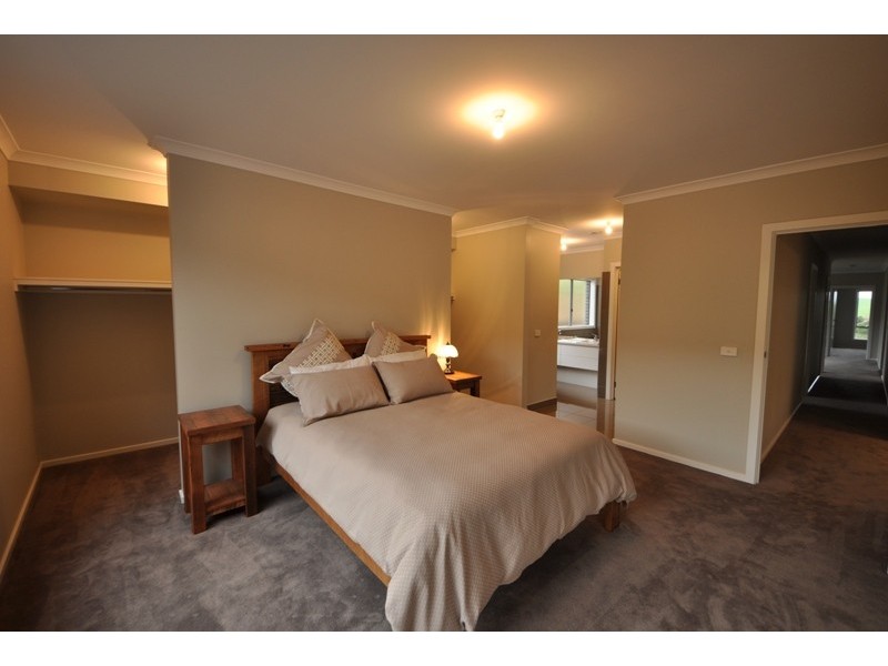 37 Glendon Drive, Warragul VIC 3820