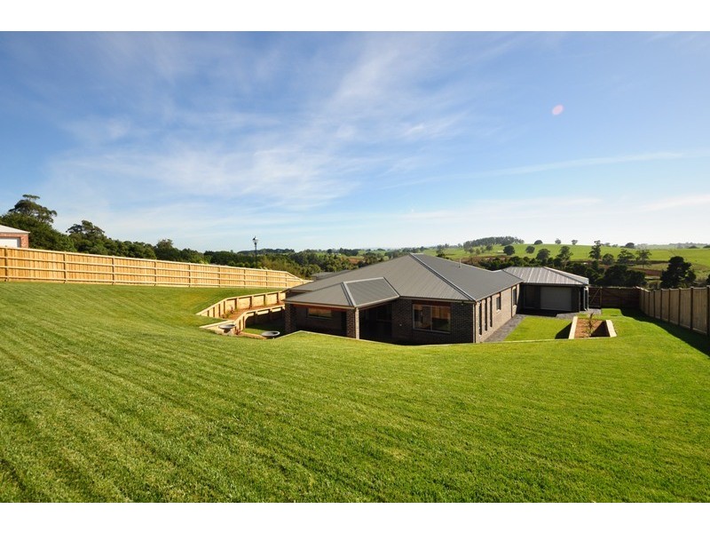 37 Glendon Drive, Warragul VIC 3820