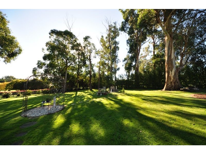 39 Waddell Road, Drouin VIC 3818