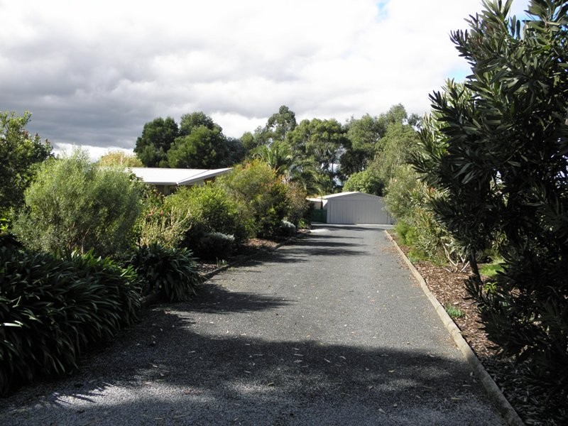 19 Streitbergs Road, Darnum VIC 3822