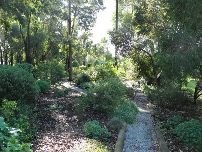 19 Streitbergs Road, Darnum VIC 3822