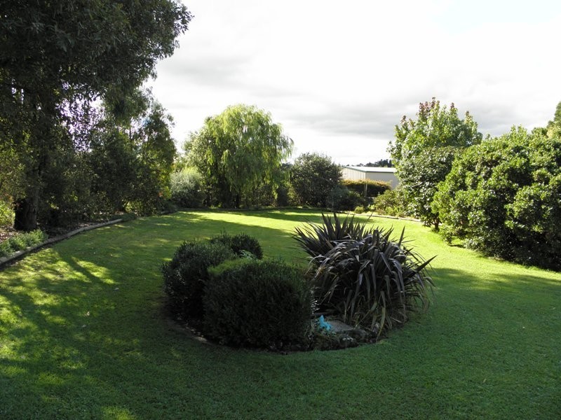 19 Streitbergs Road, Darnum VIC 3822