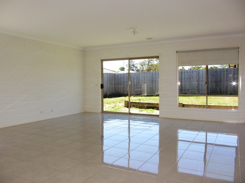 3 Jane Court, Drouin VIC 3818