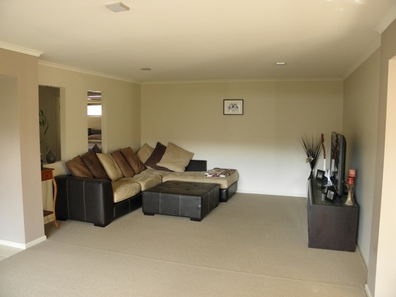 27 Platts Road, Buln Buln VIC 3821