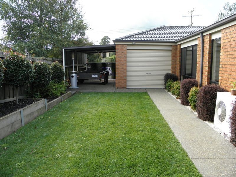27 Platts Road, Buln Buln VIC 3821