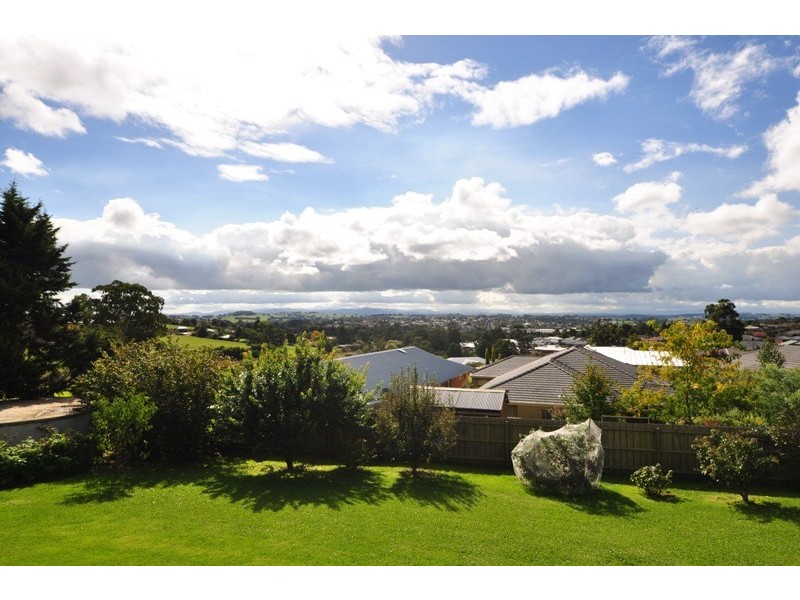 14 Orion Court, Warragul VIC 3820