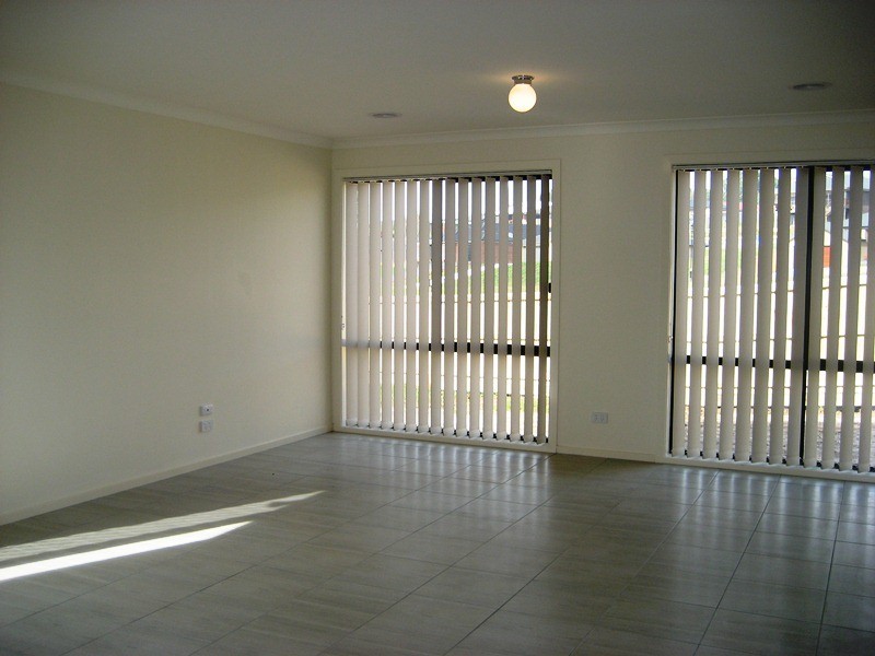 11 Denbeigh Court, Warragul VIC 3820